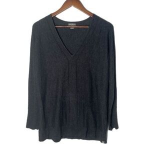 Eddie Bauer Charcoal Gray V-Neck Pullover Sweater